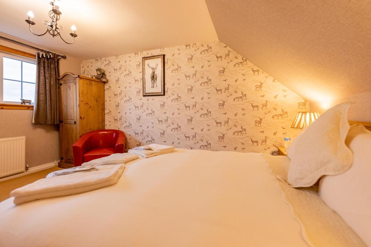 Benview & Luxury Lodge, Isle Of North Uist Bed & Breakfast Paible