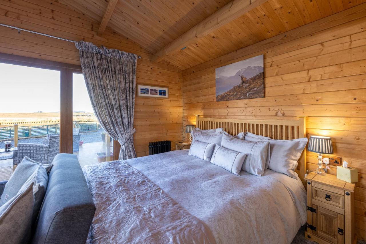 Benview & Luxury Lodge, Isle Of North Uist Bed & Breakfast